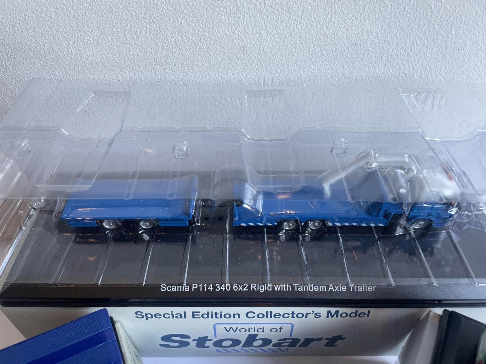 THREE BOXED STOBART WAGONS (ONE WITH COA) AND FOUR CONTAINERS - Image 2 of 5