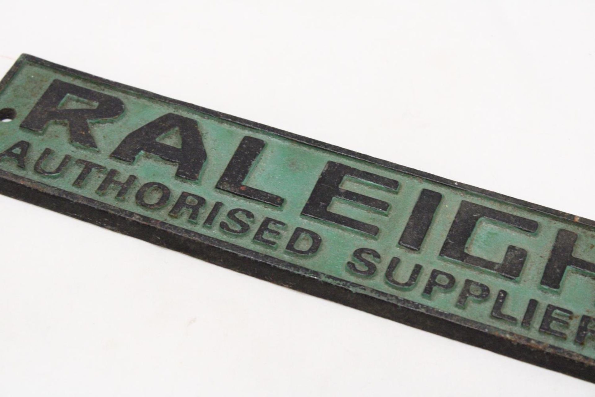 A CAST IRON RALEIGH AUTHORISED SUPPLIER SIGN - Image 2 of 3