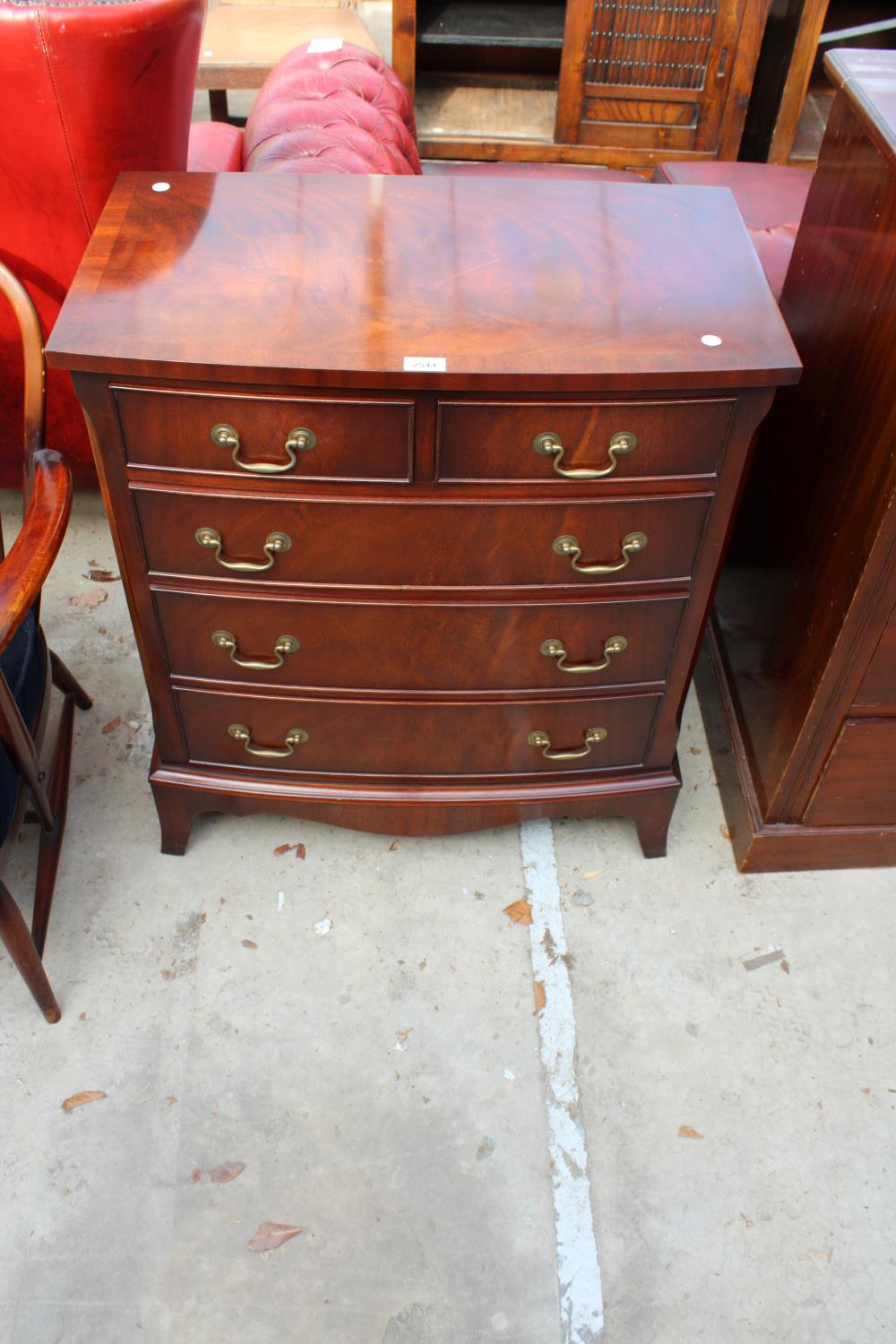 A 19TH CENTURY STYLE MAHOGANY AND CROSSBANDED CHEST OF TWO SHORT AND THREE LONG DRAWERS, 28" WIDE