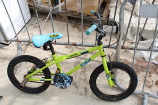 A CHILDS APOLLO BMX BIKE