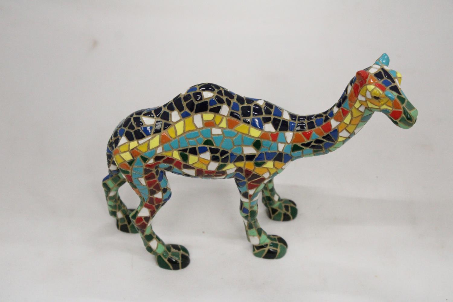 A HANDMADE SPANISH STONE CAMEL MOSAIC BY BARCINOS APPROXIMATELY 18CM HIGH - Image 5 of 5