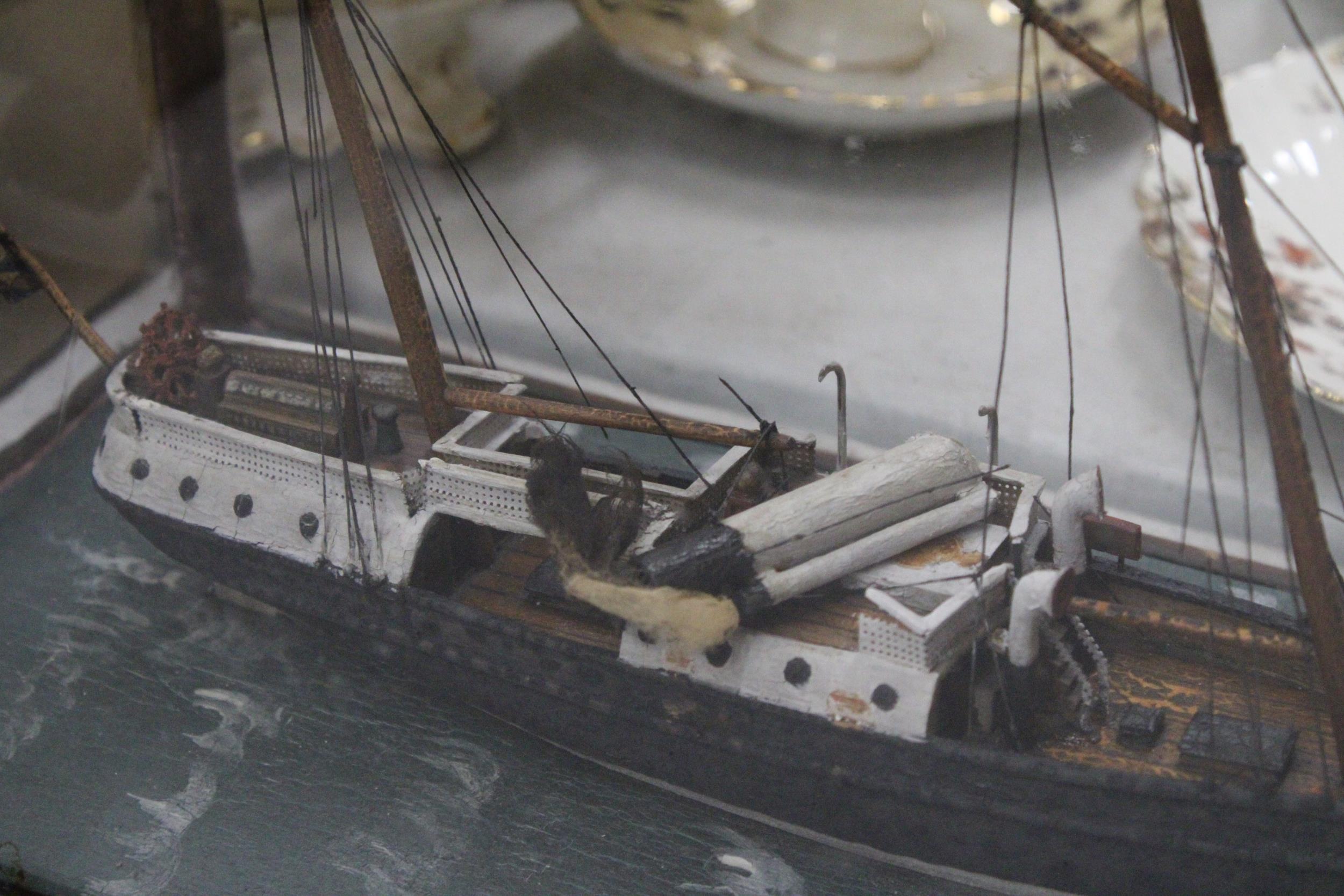 A VICTORIAN SHIPWRECK, SHIP IN A GLASS CASE, 'THE BRADFORD', LENGTH 37CM, HEIGHT 25CM, DEPTH 18CM - Image 3 of 6