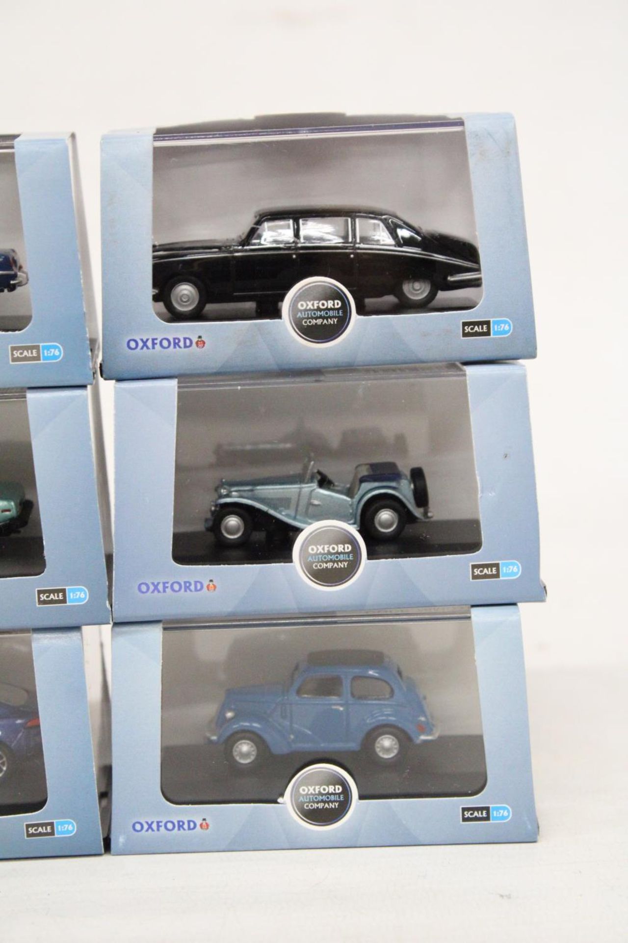 SIX VARIOUS AS NEW AND BOXED OXFORD AUTOMOBILE COMPANY VEHICLES - Image 3 of 6