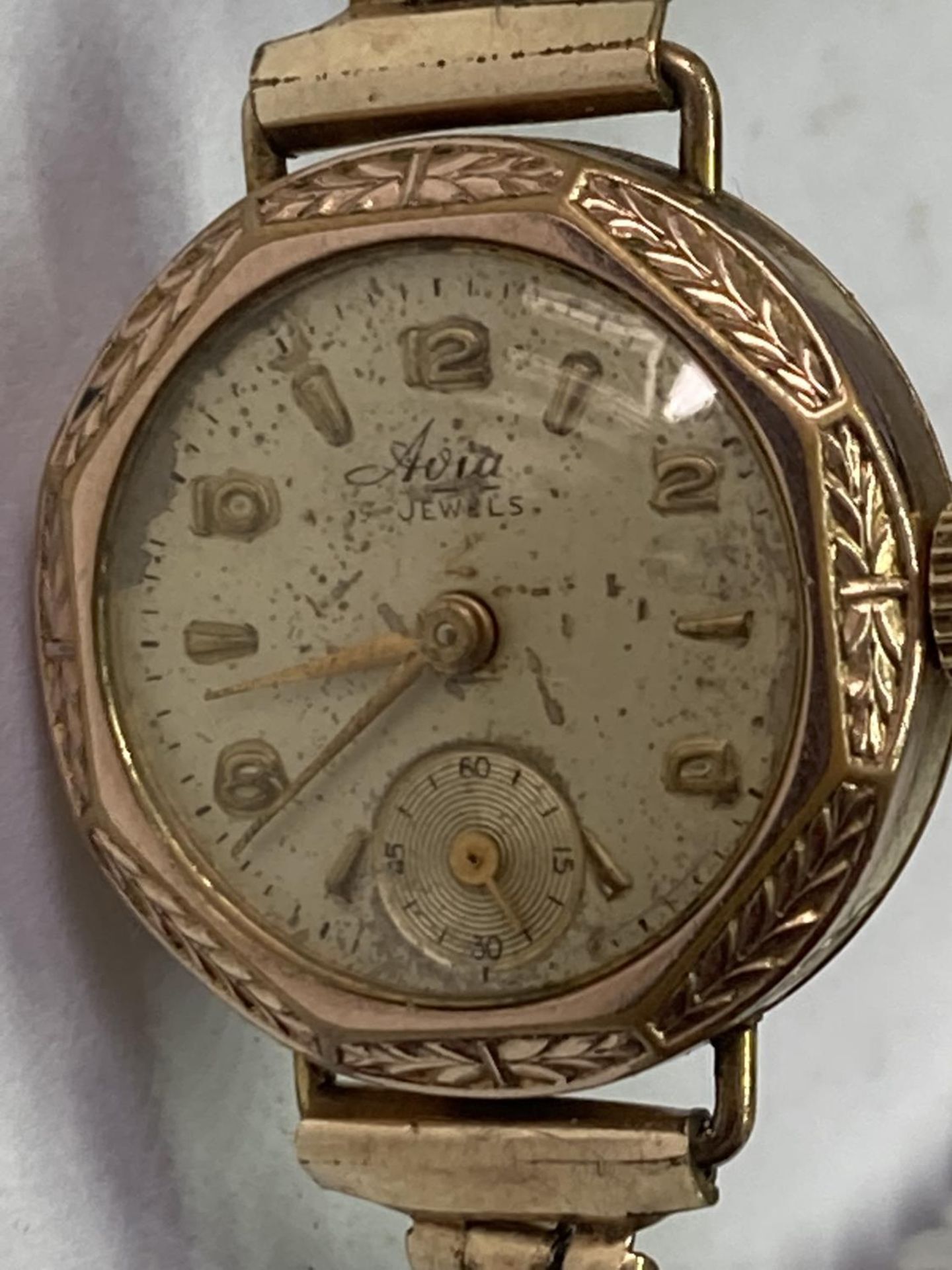 A VINTAGE AVIA GOLD PLATED WRIST WATCH - Image 3 of 3