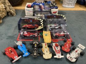 A LARGE ASSORTMENT OF MODEL RACING CARS TO INCLUDE A NUMBER OF VINTAGE AND RETRO SCALETRIX CARS, A