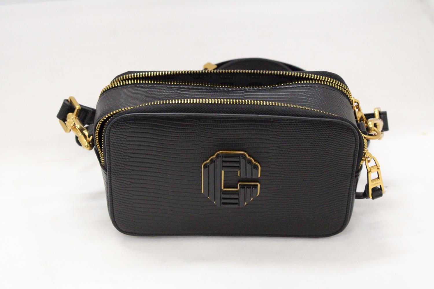 A CARVELA HANDBAG WITH DETACHABLE STRAPS AND DUST BAG (NEW) - Image 2 of 6