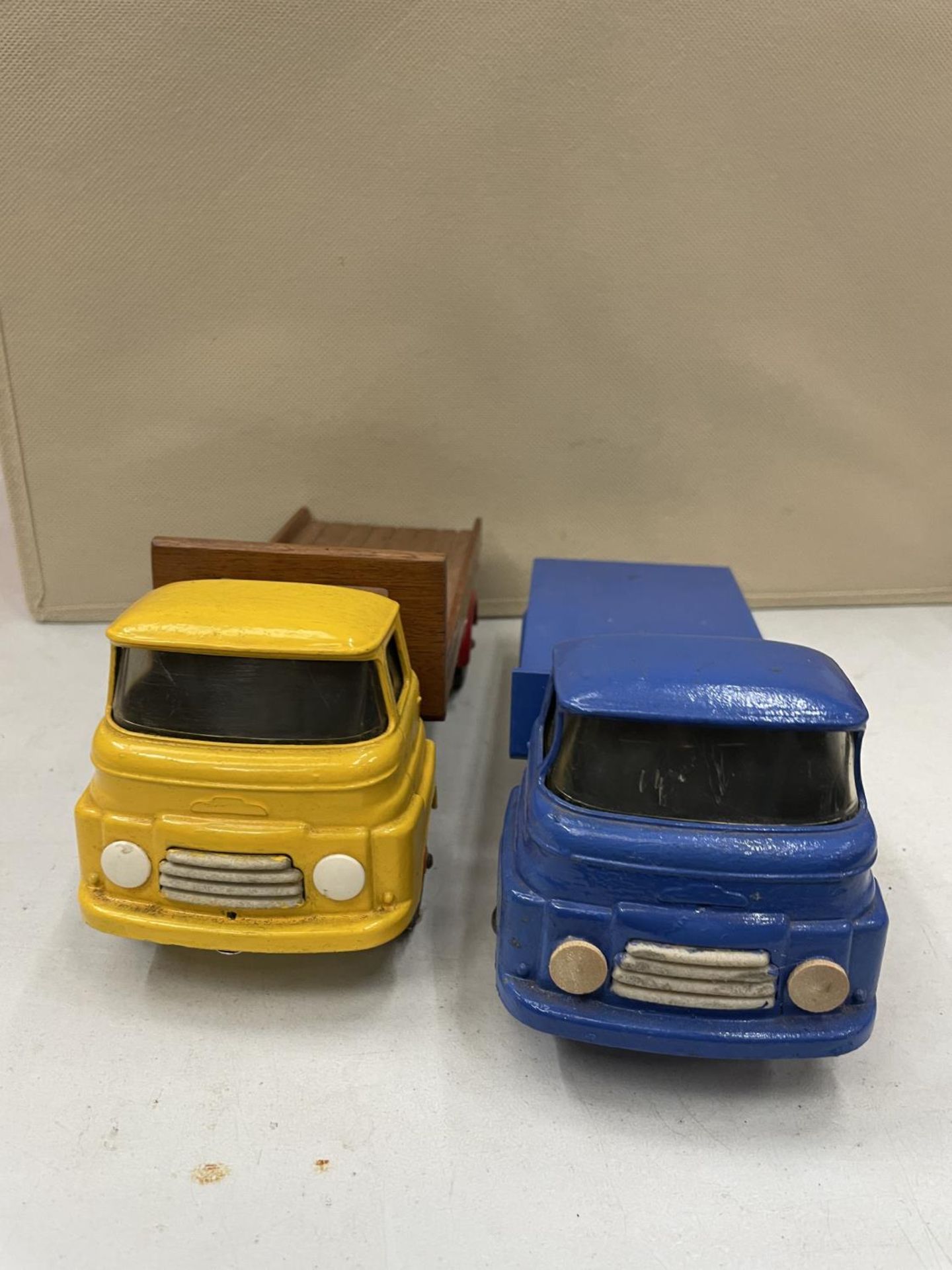 TWO TRIANG MODEL FLATBED TRUCKS, RESTORED FROM ORIGNAL - Image 3 of 6