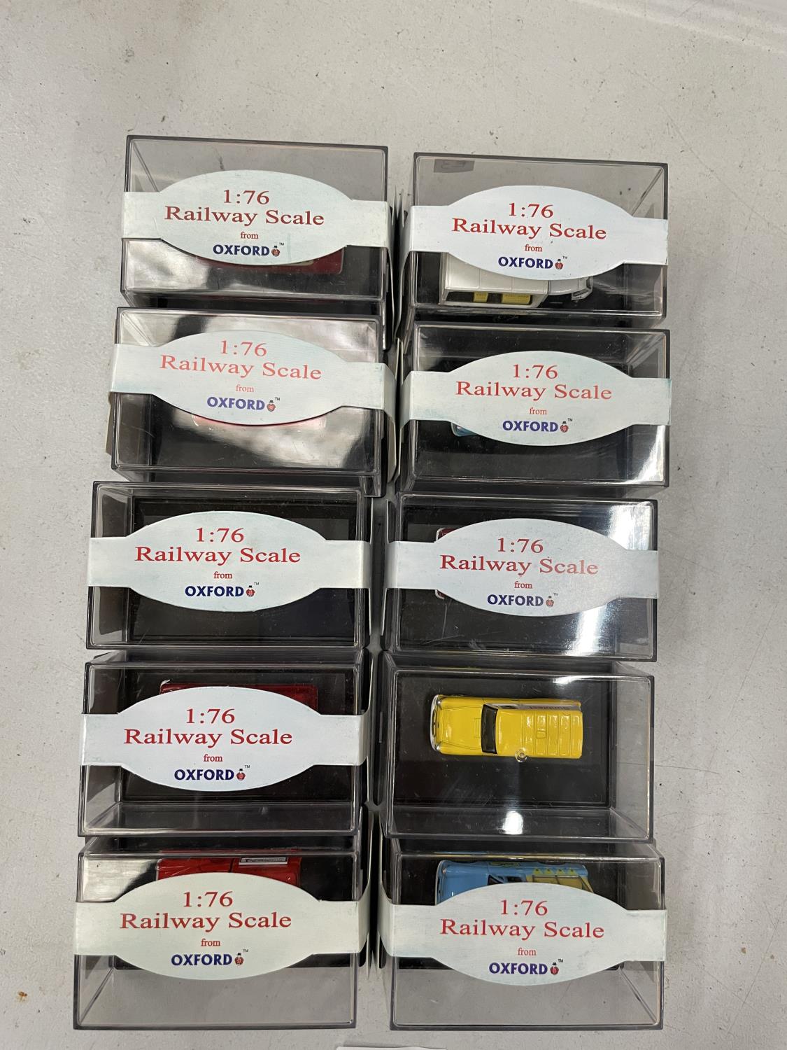 TEN BOXED OXFORD 1:76 RAILWAY SCALE VEHICLES - Bild 5 aus 5