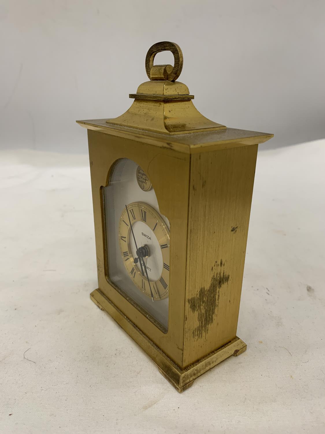 TWO BRASS MANTLE CLOCKS - Image 6 of 7