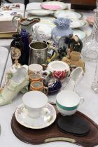 A MIXED LOT OF COLLECTABLES TO INCLUDE A LEONARDO COLLECTION "FROST FAIRY" TABLE MIRROR, A IRONSTONE