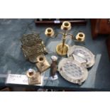 AN ASSORTMENT OF VINTAGE ITEMS TO INCLUDE A DECANTER LABEL, A BRASS LETTER RACK AND CANDLESTICKS ETC