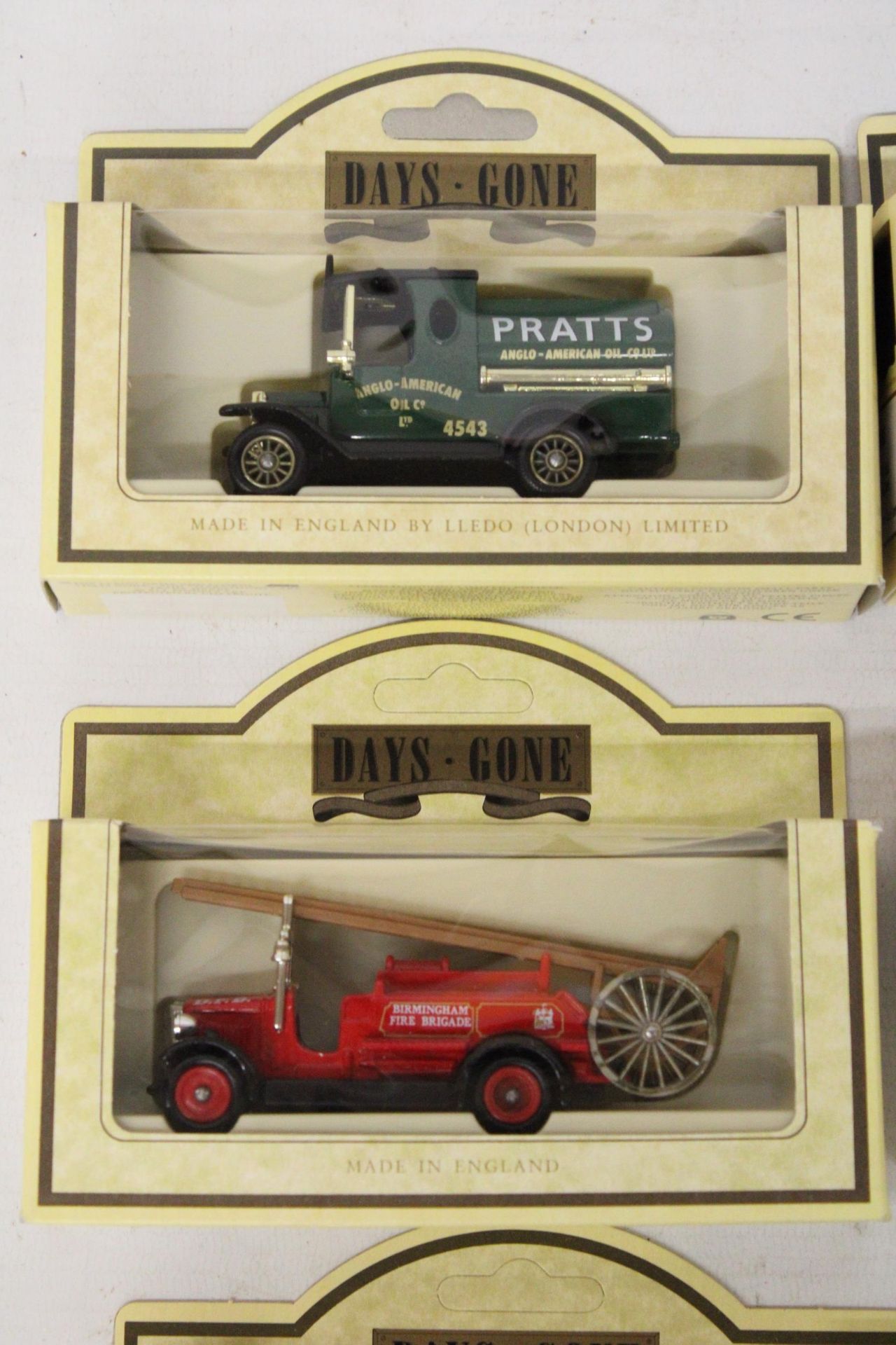 EIGHT BOXED LLEDO DAYS GONE BY VEHICLES - Image 3 of 6