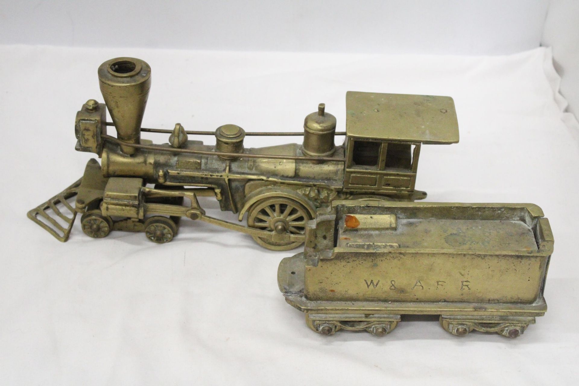 A W & AFR SOLID BRASS RAILROAD USA LOCO AND TENDER - WEIGHTS 6 KILO'S (53 cm)