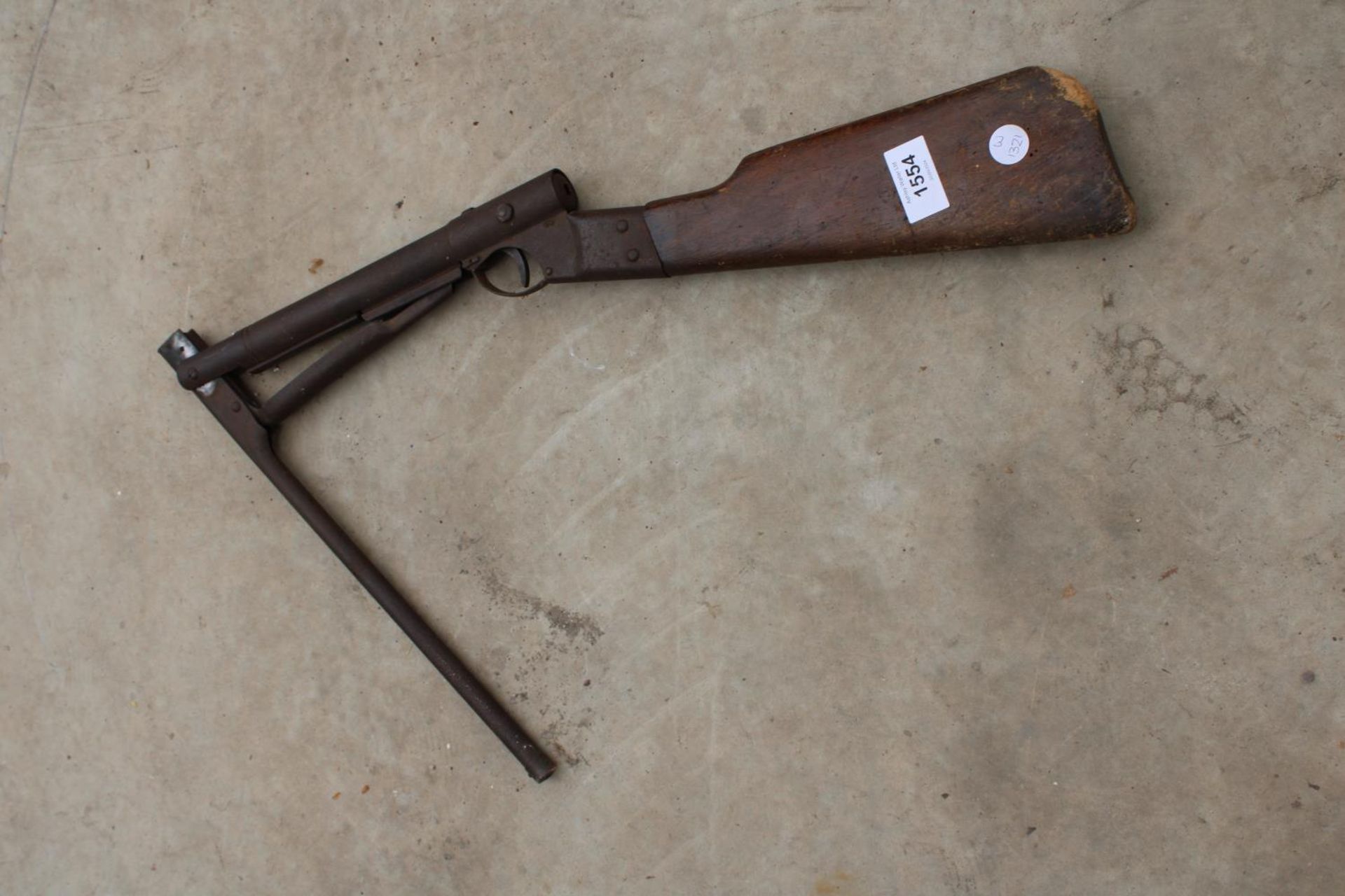 A VINTAGE WOODEN AND METAL AIR RIFLE - Image 2 of 2