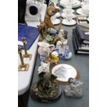 A COLLECTION OF ITEMS TO INCLUDE WOODEN ANIMALS, CERAMICS FIGURES ETC