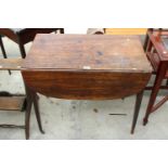 A 19TH CENTURY MAHOGANY PEMBROKE TABLE WITH SINGLE DRAWER AND SHAM DRAWER