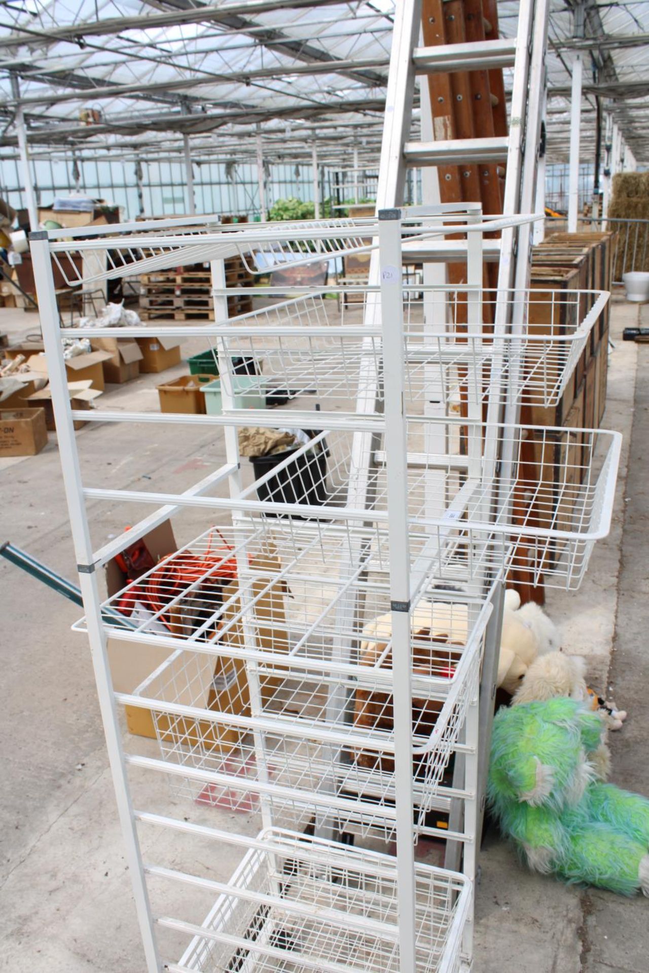 A METAL STORAGE STAND WITH WIRE BASKETS - Image 3 of 3