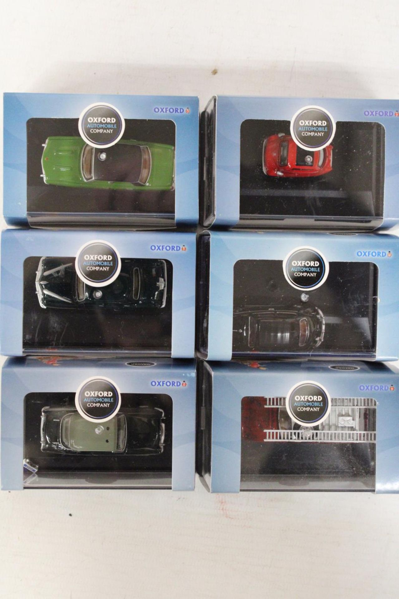 SIX VARIOUS AS NEW AND BOXED OXFORD AUTOMOBILE COMPANY VEHICLES - Image 6 of 8