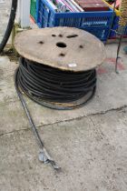 A PART REEL OF ELECTRIC ARMOURED CABLE FOR EXTERNAL USE