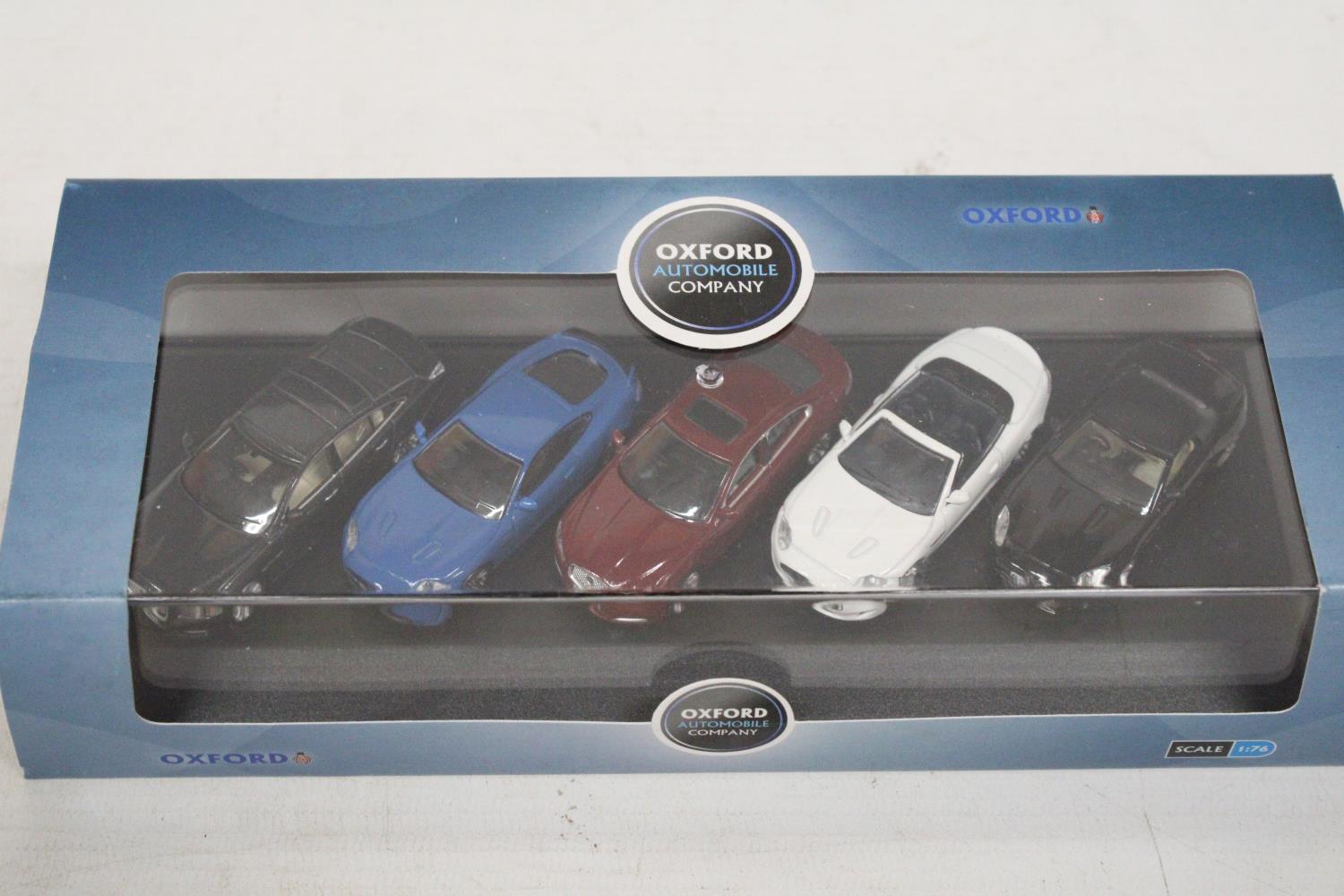 TWO AS NEW AND BOXED OXFORD AUTOMOBILE COMPANY SETS TO INCLUDE A FIVE PIECE JAGUAR XJ AND A THREE - Image 3 of 6