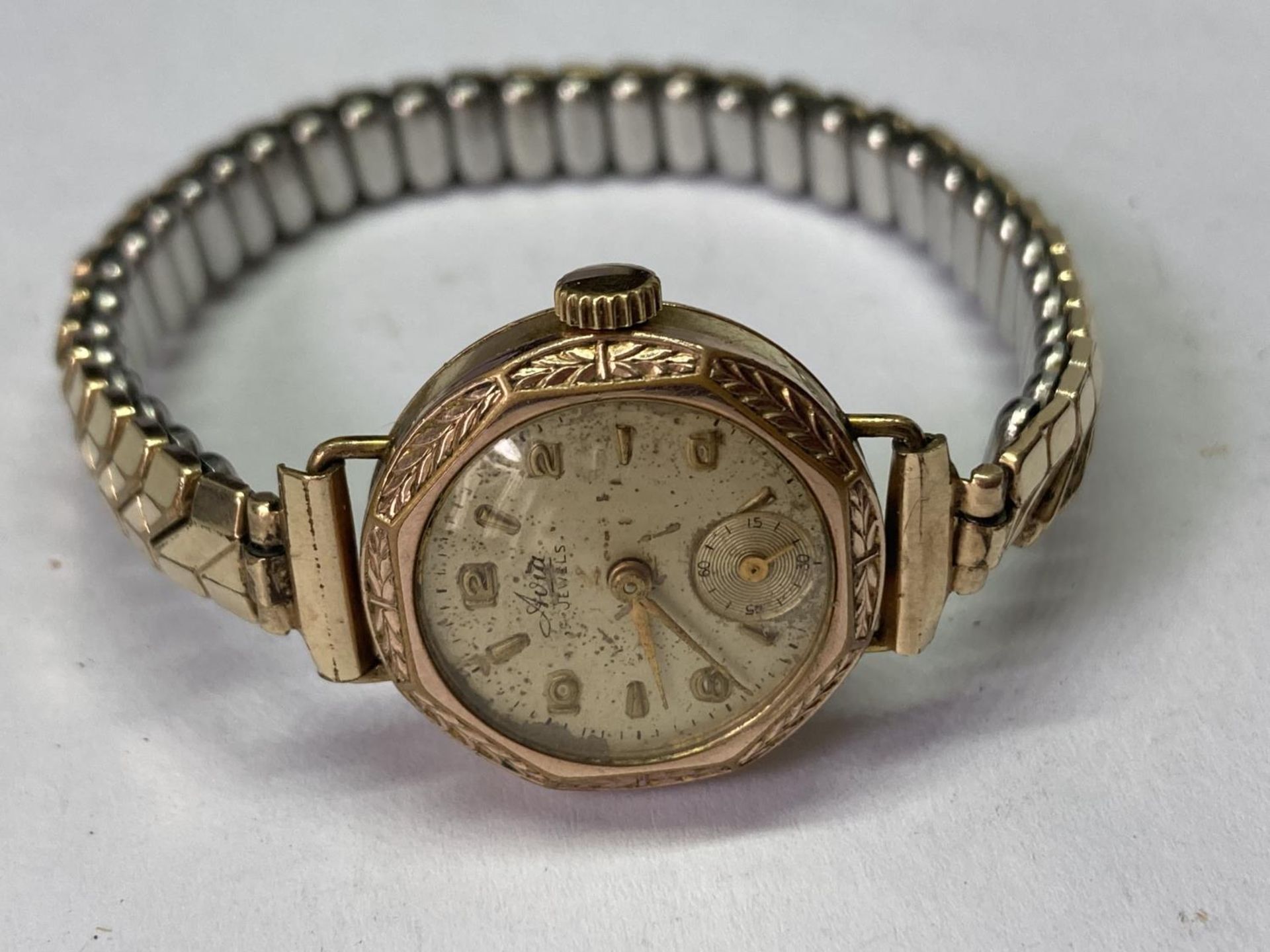 A VINTAGE AVIA GOLD PLATED WRIST WATCH - Image 2 of 3