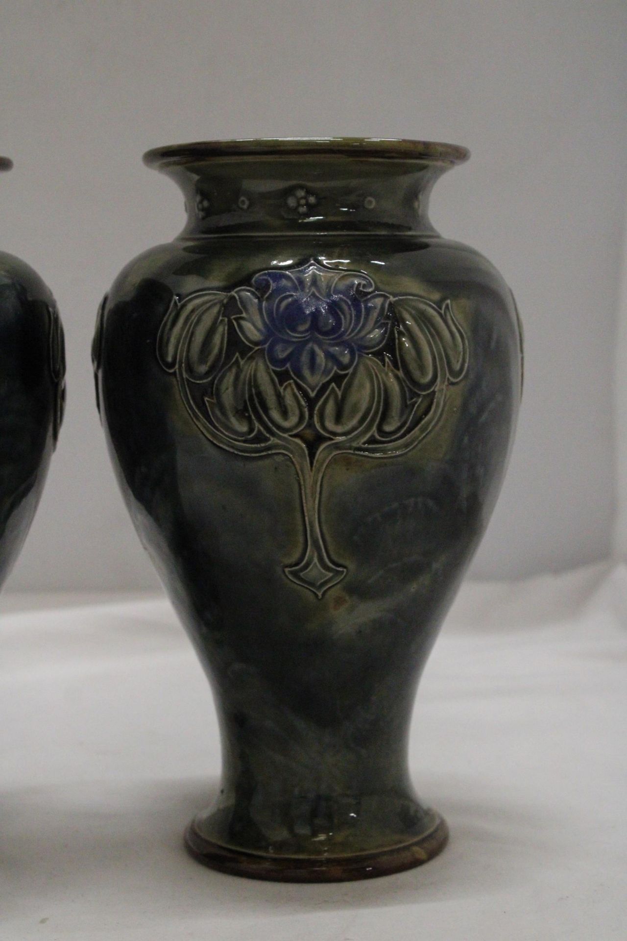 A PAIR OF ROYAL DOULTON LILY PARTINGTON ART NOUVEAU STYLE VASES WITH RELIEF FLOWERS - Image 4 of 7