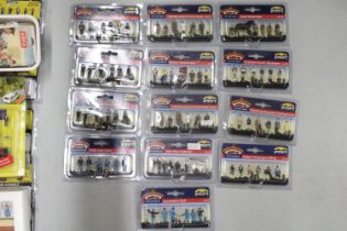 THIRTEEN BOXES OF BACHMANN MINIATURE FIGURES FOR TRAIN SETS 00 SCALE