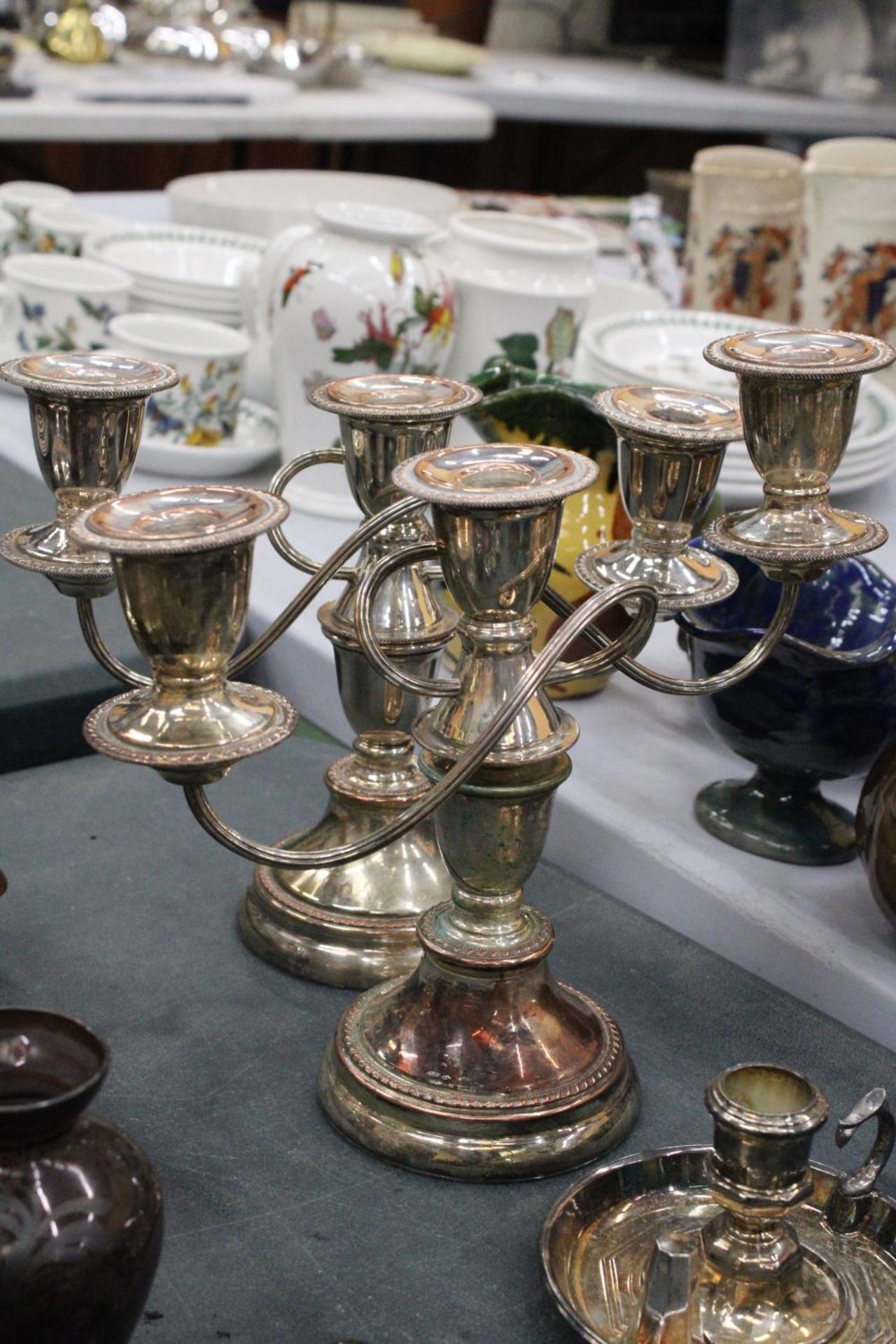 A QUANTITY OF SILVER PLATE TO INCLUDE TWO CANDLEABRAS AND A'WEE WILLIE WINKIE' CANDLESTICK WITH - Image 3 of 5