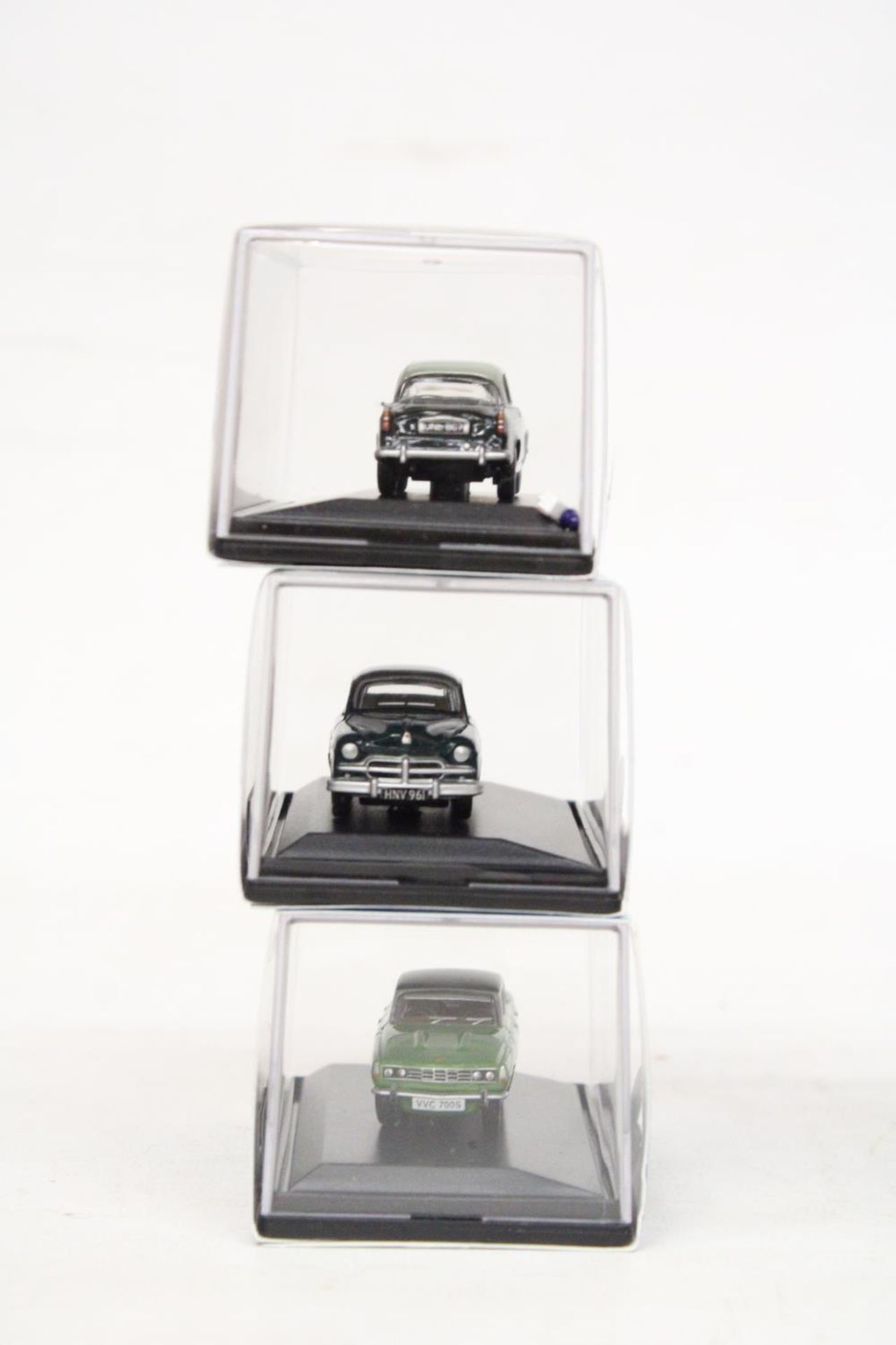 SIX VARIOUS AS NEW AND BOXED OXFORD AUTOMOBILE COMPANY VEHICLES - Image 5 of 8