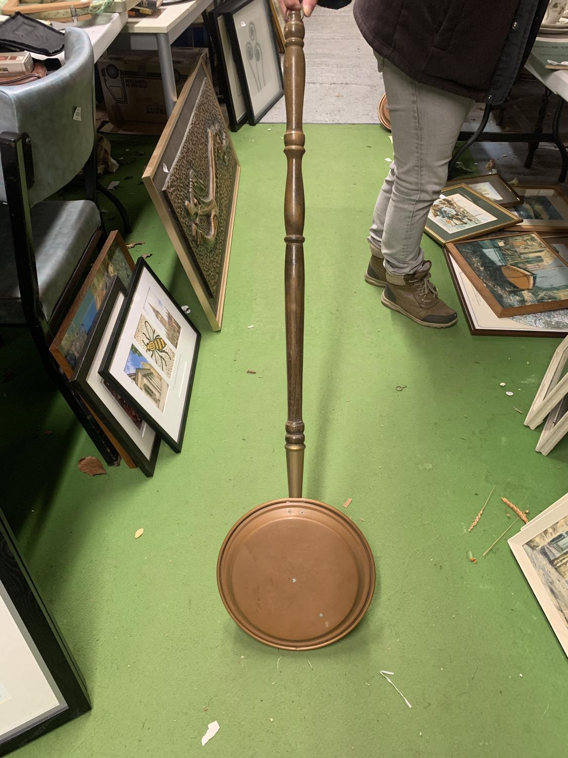 A VINTAGE COPPER LONG HANDLED COAL BED WARMER