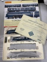 AN AS NEW AND UNUSED BOXED HORNBY LIMITED EDITION 2000 NUMBER 0674 'CORONATION SCOT' RAILWAY