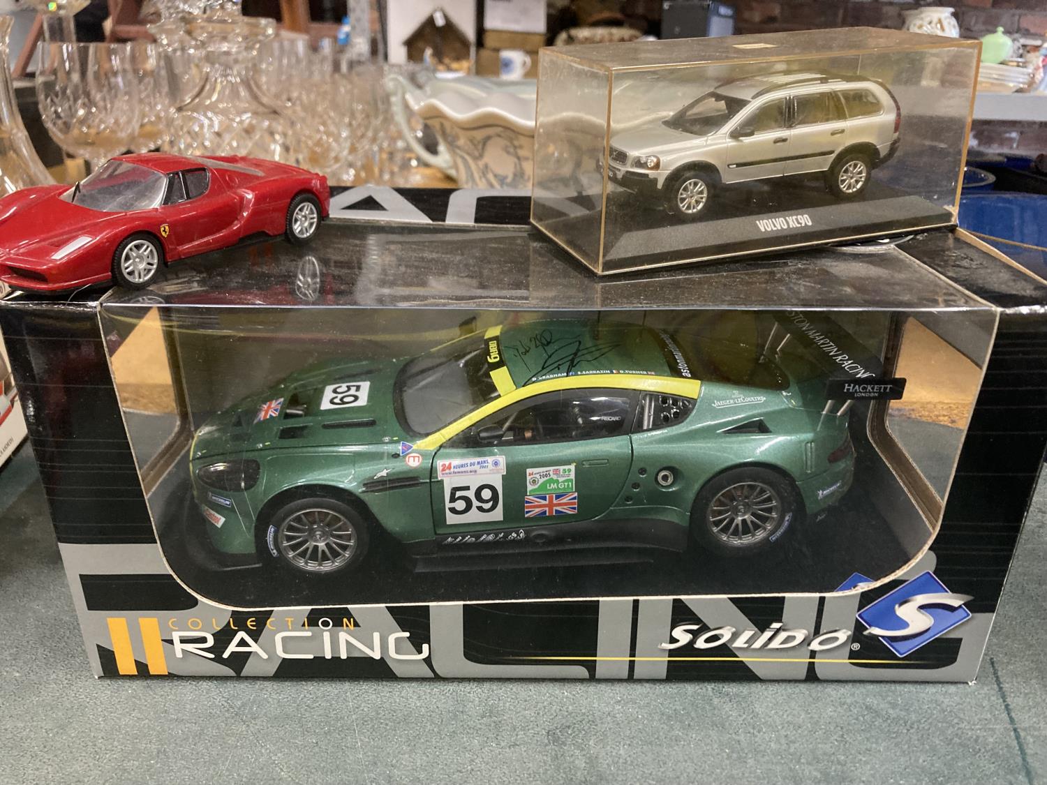 AN ASSORTMENT OF BOXED MODEL CARS TO INCLUDE A CORGI TOYS JAMES BOND ASTON MARTIN D.B.5 AND A NEW - Image 9 of 9