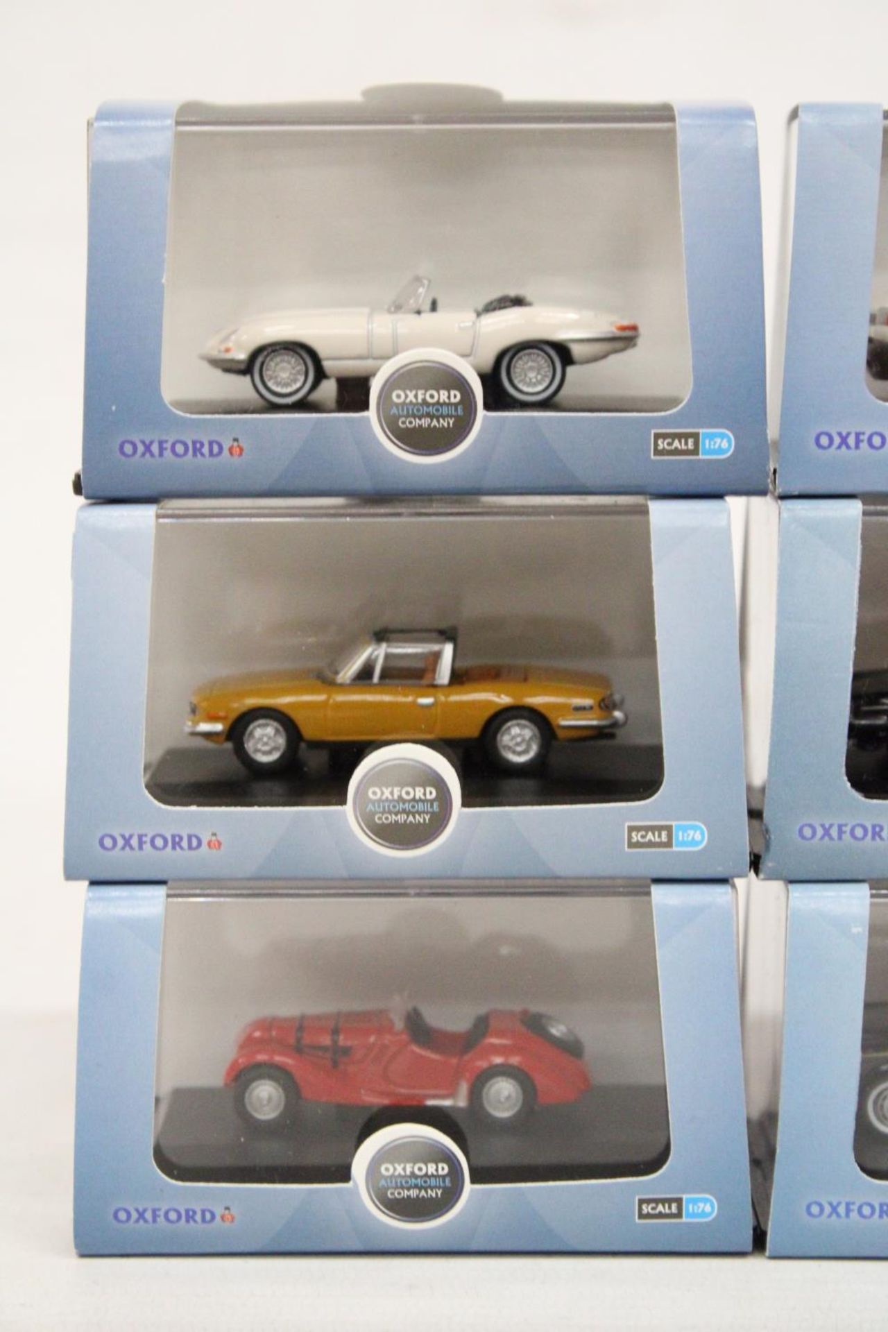 SIX VARIOUS AS NEW AND BOXED OXFORD AUTOMOBILE COMPANY VEHICLES - Image 2 of 8
