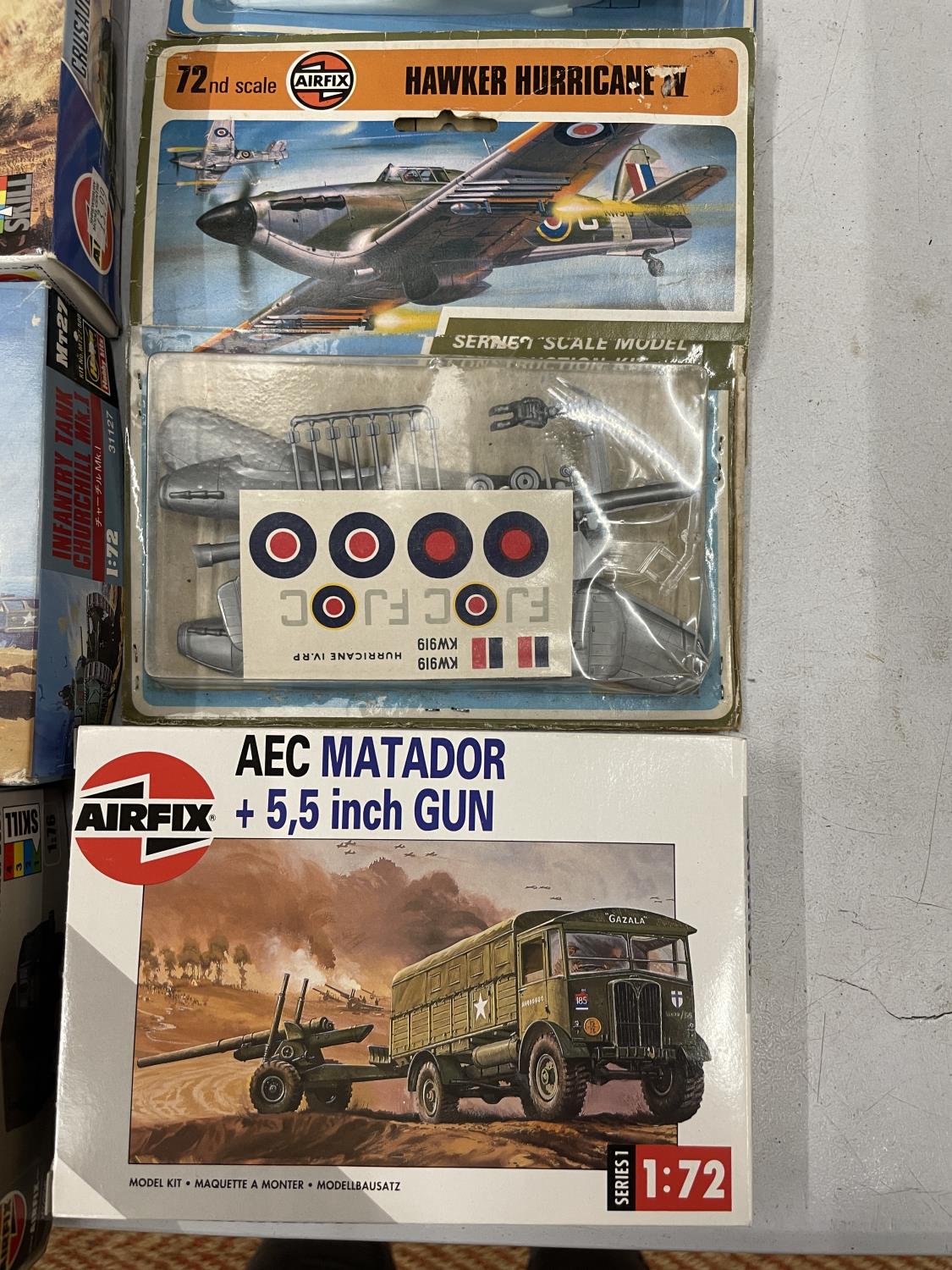 TEN BOXED AIRFIX MILITARY VEHICLE AND AIRPLANE KITS - Image 5 of 6