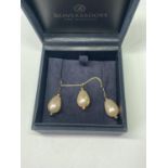A BEAVERBROOKS SILVER AND PEARL NECKLACE SET