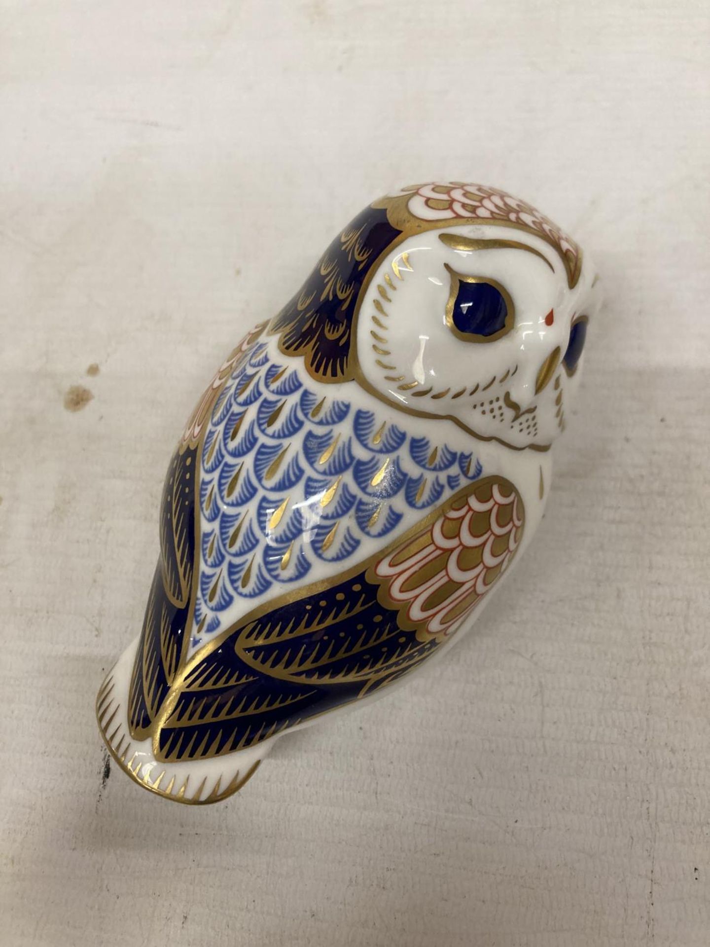 A ROYAL CROWN DERBY OWL - Image 5 of 6