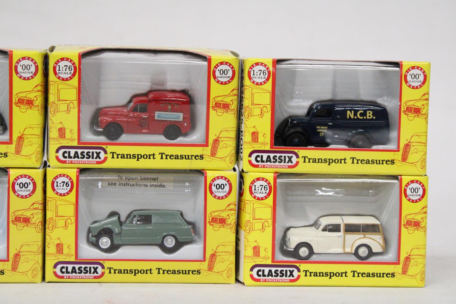 EIGHT AS NEW AND BOXED CLASSIX TRANSPORT TREASURES VEHICLES - Image 3 of 4