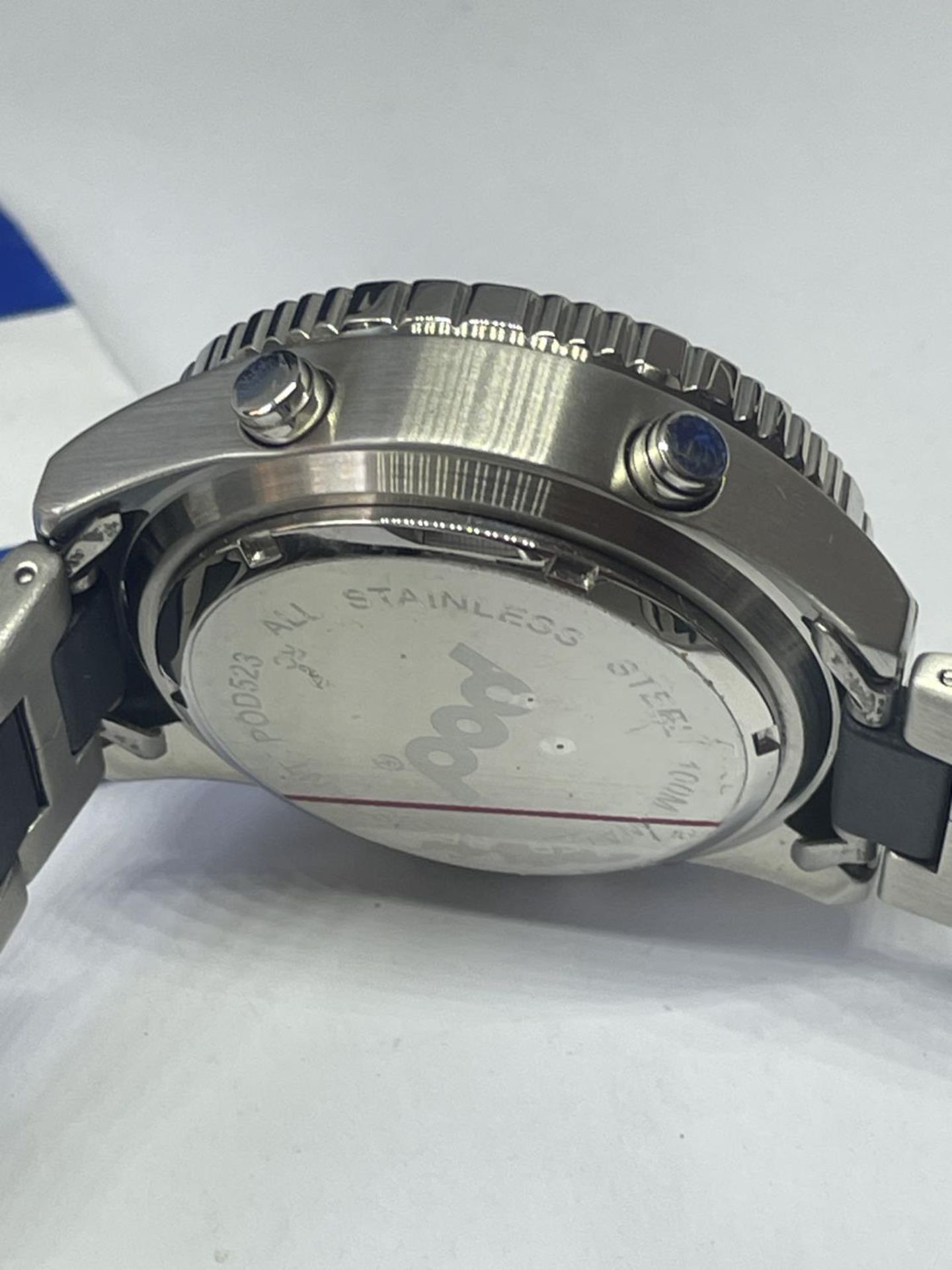 A POD DIVERS WRIST WATCH SEEN WORKING BUT NO WARRANTY - Image 3 of 3