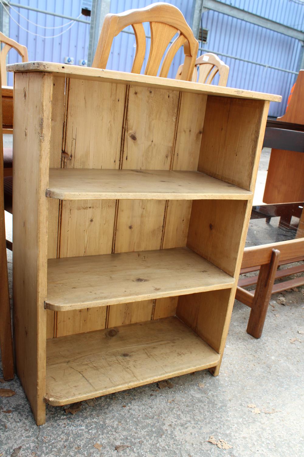 A PINE THREE TIER OPEN BOOKCASE, 24" WIDE - Image 2 of 2