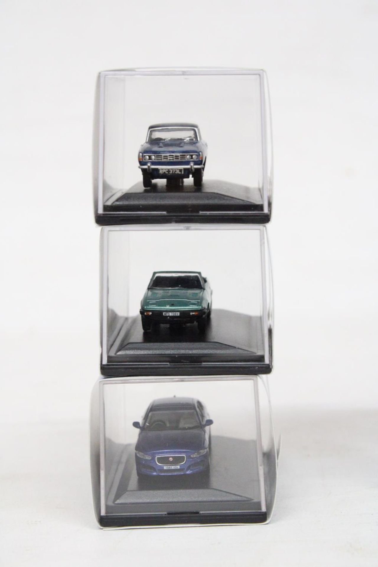 SIX VARIOUS AS NEW AND BOXED OXFORD AUTOMOBILE COMPANY VEHICLES - Image 4 of 6