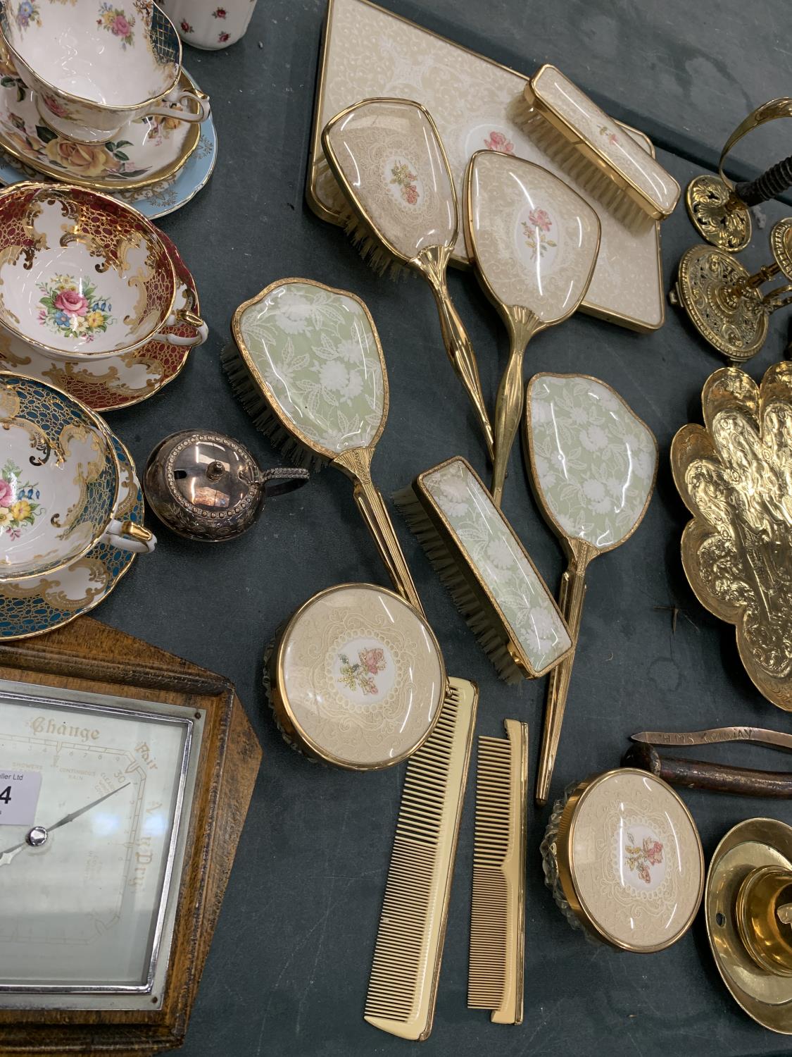 A COLLECTION OF DRESSING TABLE BRUSHES WITH FLORAL DECORATION TO THE BACKS PLUS A TRAY, HAND MIRRORS - Image 2 of 6