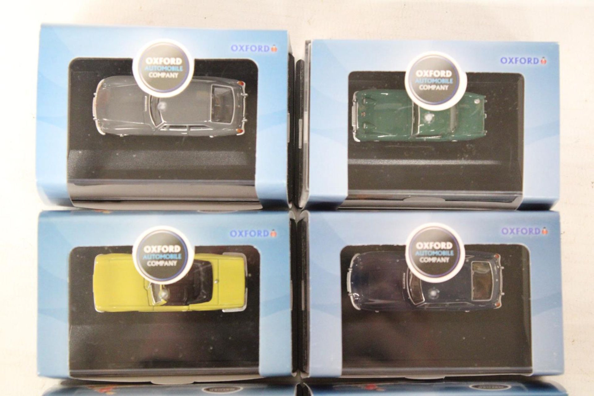 SIX VARIOUS AS NEW AND BOXED OXFORD AUTOMOBILE COMPANY VEHICLES - Image 4 of 5