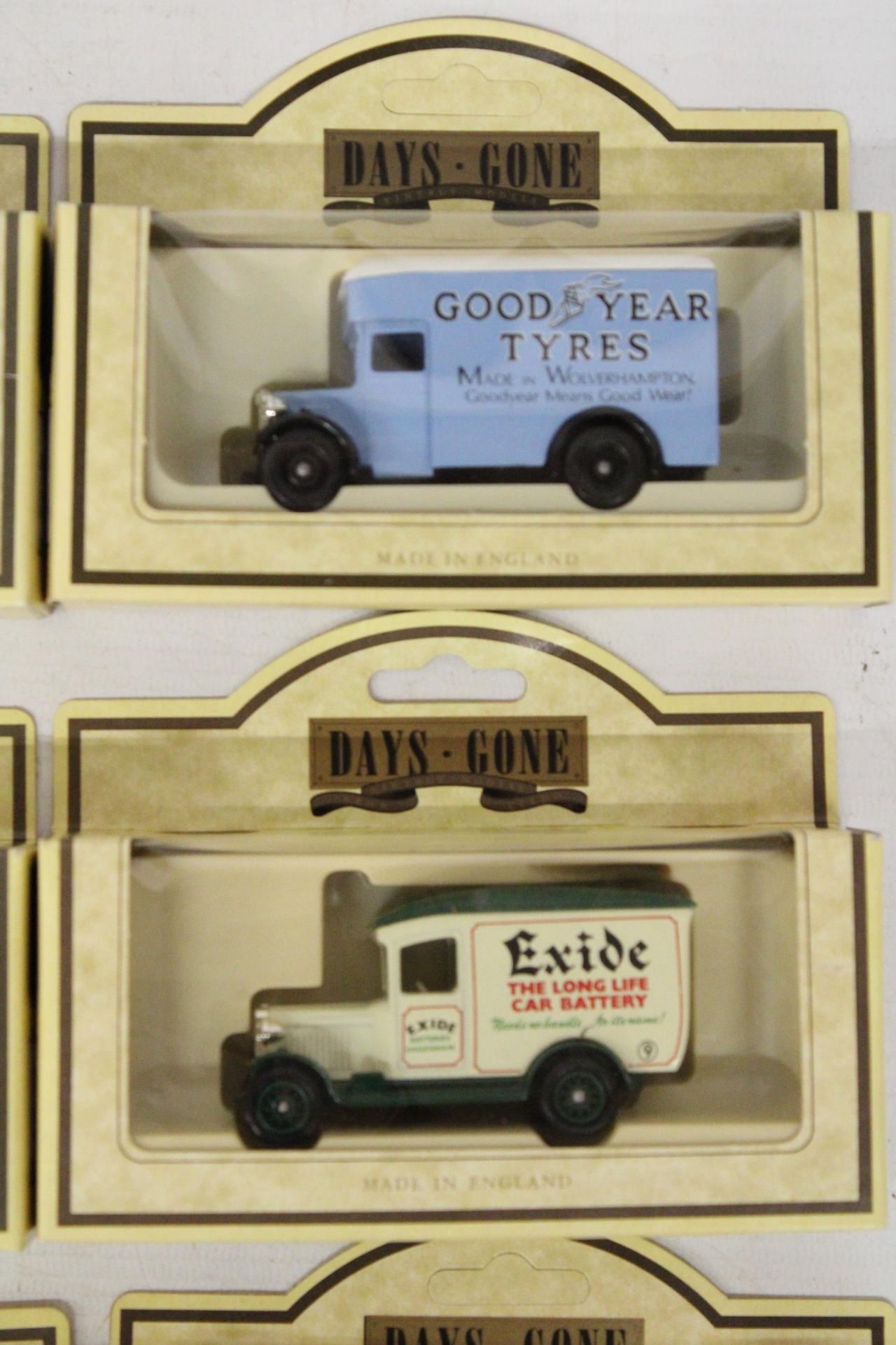 EIGHT BOXED LLEDO DAYS GONE BY VEHICLES - Image 4 of 6