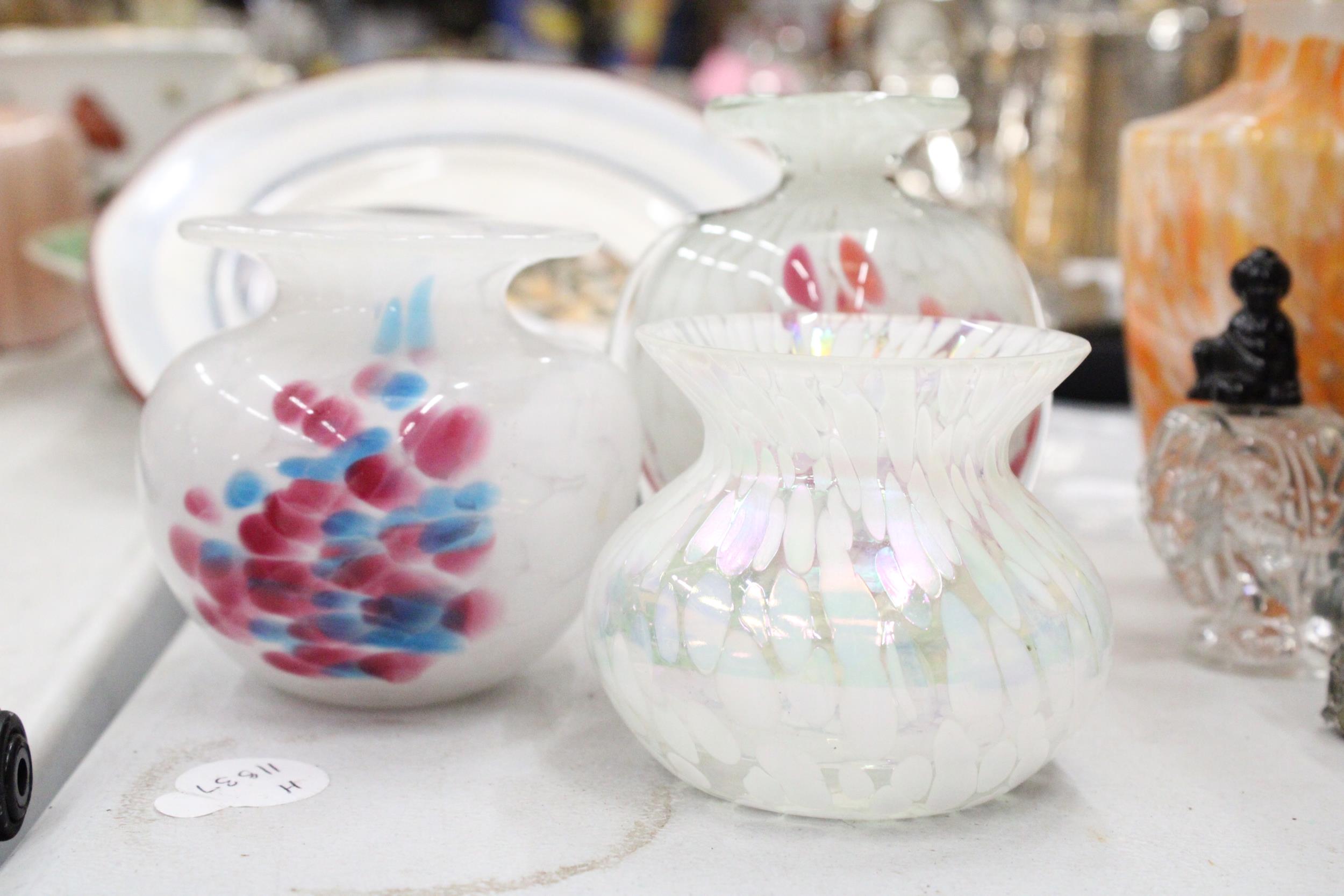 TWO M'DINA VASES, A LOVEBIRDS PAPERWEIGHT AND TWO IRRIDESENT VASES - Image 3 of 4