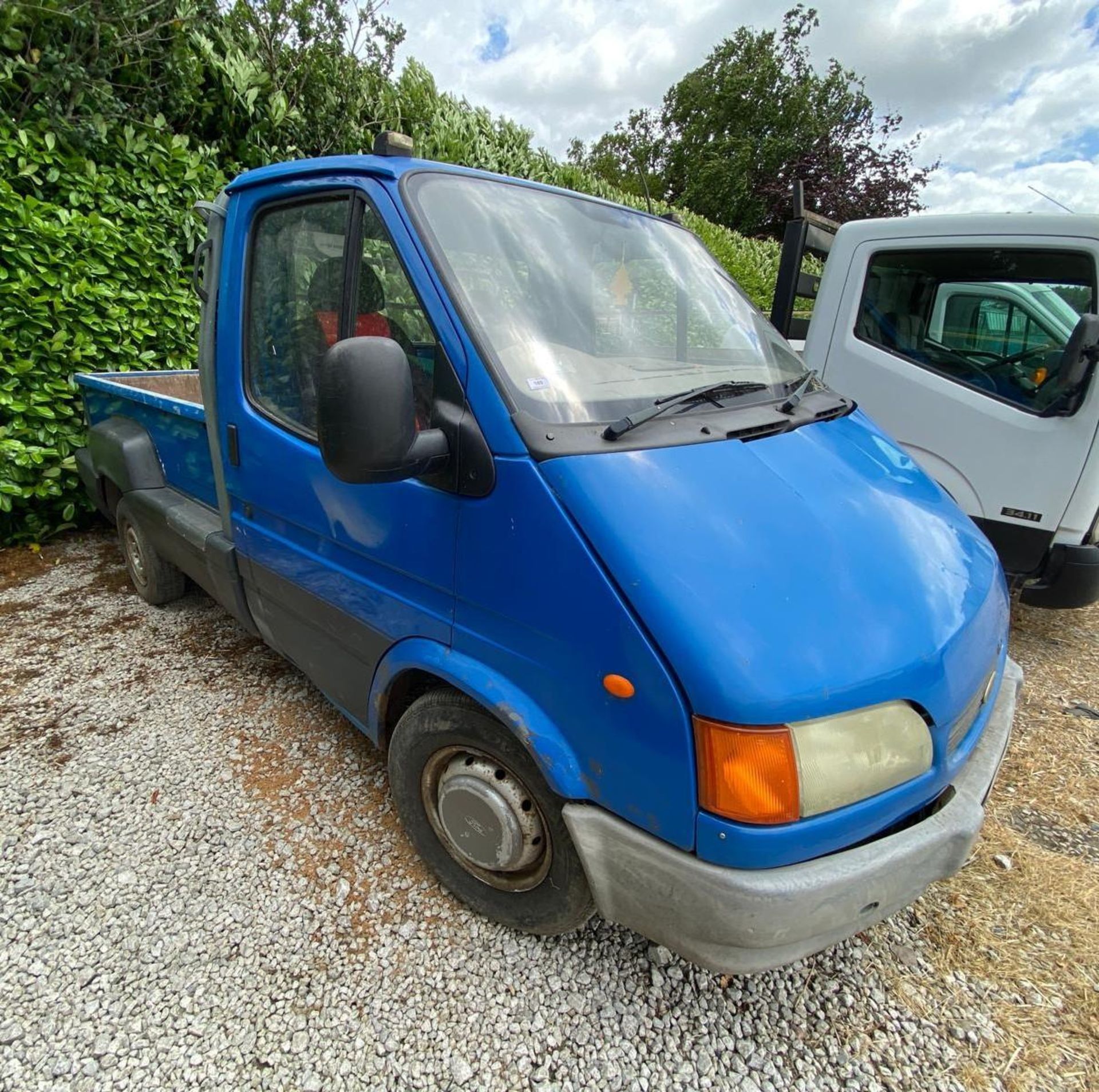 FORD TRANSIT FLARE SIDE P344HVR 92167 MILES BEEN STORED INSIDE FOR 5 YEARS NEW TIMING BELT & BATTERY