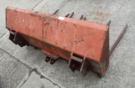 DAVID BROWN MANURE FORK NO VAT