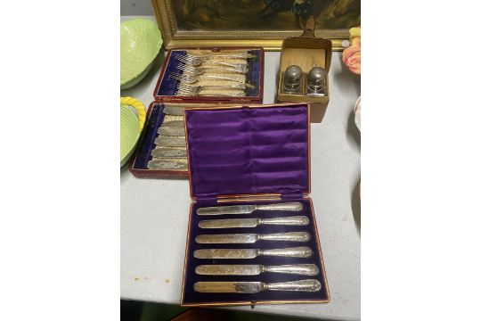 THREE VINTAGE BOXED FLATWARE SETS PLUS A LEATHER CASED TWO BOTTLE SET - Image 1 of 4