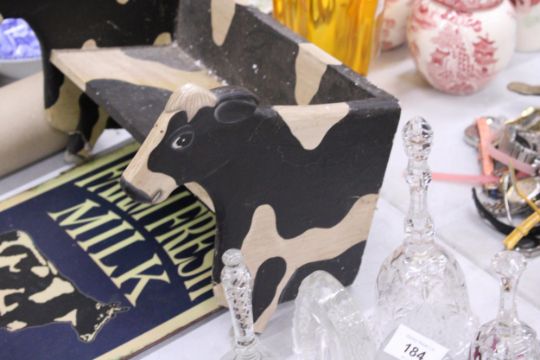 A WOODEN SHELF IN THE SHAPE OF A COW PLUS A 'FARM FRESH MILK' SIGN - Image 4 of 5