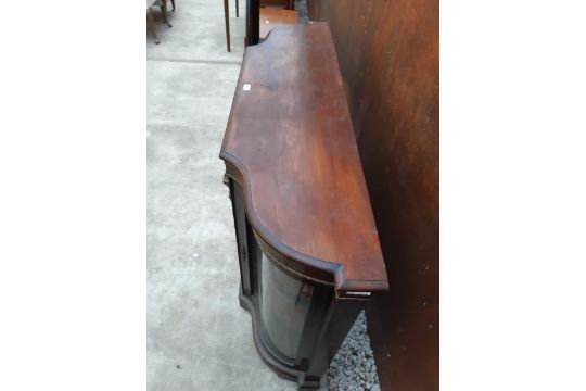 A VICTORIAN EBONISED CREDENZA WITH APPLIED BASE DECORATIONS, 59" WIDE - Image 5 of 7