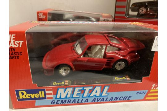 FOUR LARGE BOXED CARS TO INCLUDE REVELL PORSCHE 959,GEMBALLA AVALANCH,MAISTO MCLAREN AND MAJORETTE - Image 2 of 5